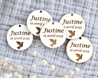Round wooden label Dove 3.5cm personalized with first name, date for your events (baptism, communion, wedding, birthday)