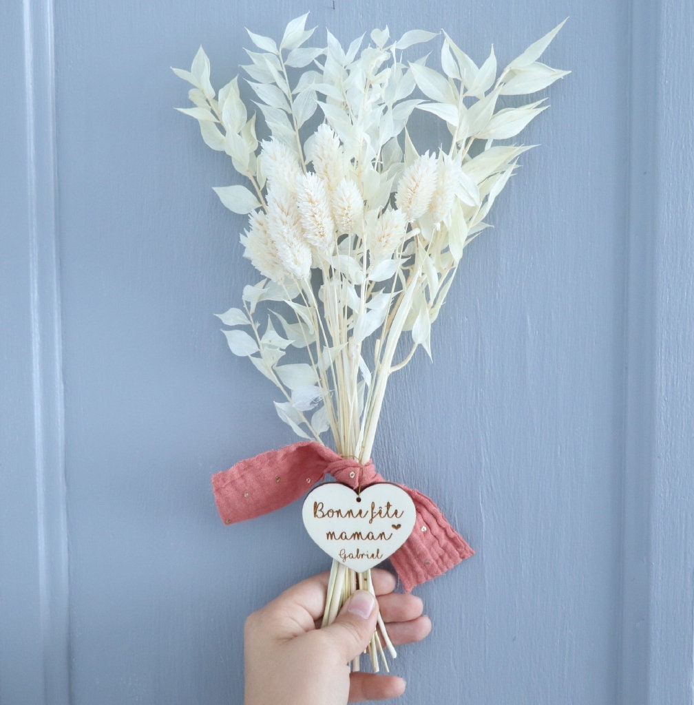 Bouquet de Fleurs Séchées Blanc avec Coeur en Bois à Personnaliser, Bonne Fête Maman, Cadeau Des Mèr