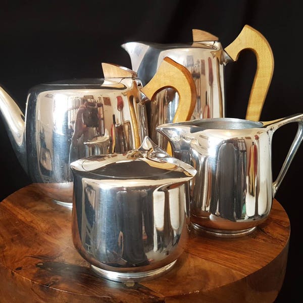 Picquot Ware Perfect and Complete Coffee, Tea, Milk and Sugar Set