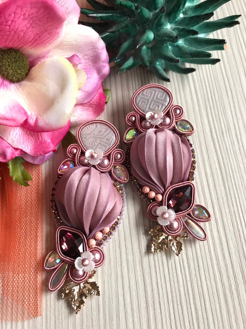 Pink powder stud long earrings San Valentine day gift. Silk shibori soutache embroidery earrings Italian soutache jewelry