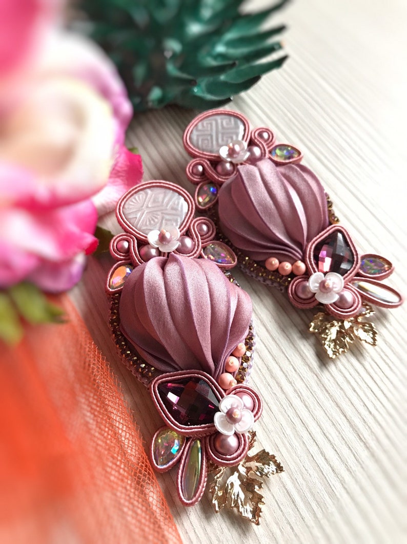 Pink powder stud long earrings San Valentine day gift. Silk shibori soutache embroidery earrings Italian soutache jewelry