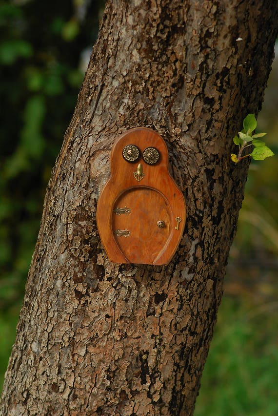 Weise Eule Fee Garten Tur Aus Holz Geschnitzten Fee Garten Tur Etsy