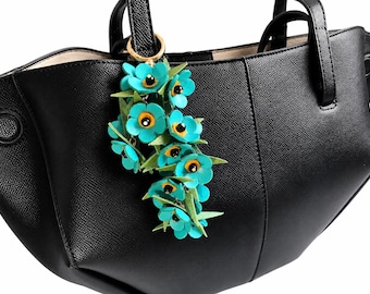 Teal Forget Me Not Leather Bag Charm, Handmade Flower Purse Charm, Turquoise Floral Keychain, Gift for Friend, Bag Accessories for Women