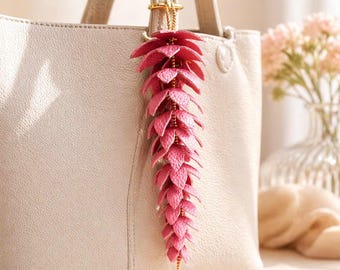 Handmade Leather Wisteria Keychain, Handmade Leather Flower Charm, Blue Flower Purse Charm, Bag Charm Accessories, Gift for Girlfriend