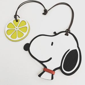 Handmade Leather Snoopy Keychain, Handmade Leather Keychain, Snoopy Purse Charm, Leather Bag Charm, Bag Charm Accessories, Cartoon Dog Charm image 3