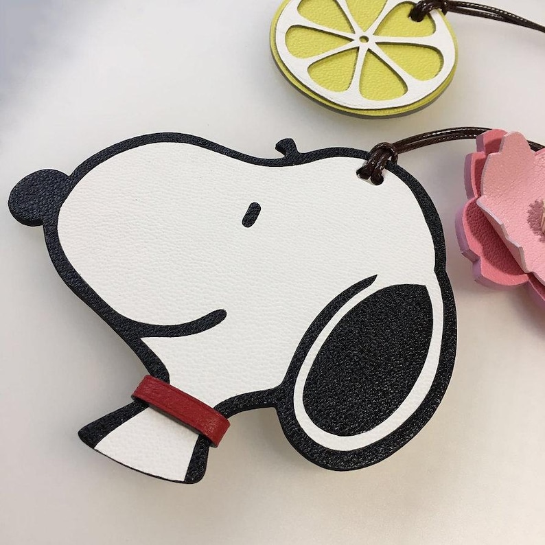 Handmade Leather Snoopy Keychain, Handmade Leather Keychain, Snoopy Purse Charm, Leather Bag Charm, Bag Charm Accessories, Cartoon Dog Charm image 1
