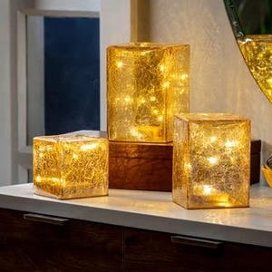 LED Glass Cube Lights – Gold Crackle Finish, Battery Operated, Set of 3