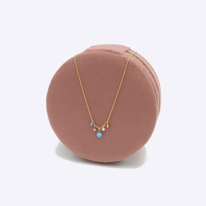 Delikatny naszyjnik z turkusem: wypełniony 14-karatowym złotem, perłami i koralikami Vermeil, styl warstwowy zdjęcie 3