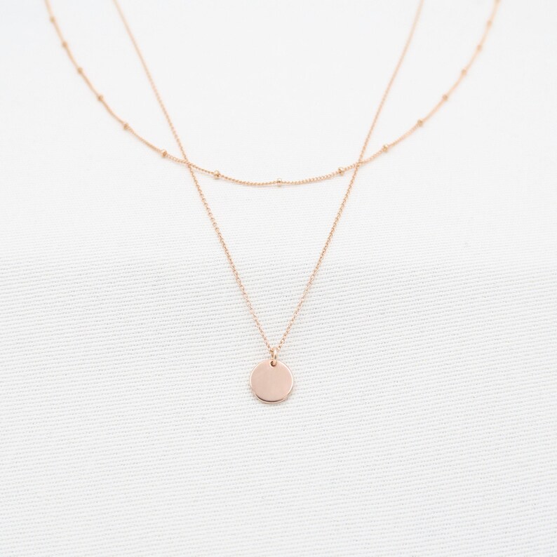 Collar con disco satélite en capas de oro rosa, chapado en oro de 14 quilates, hecho a mano en París imagen 3