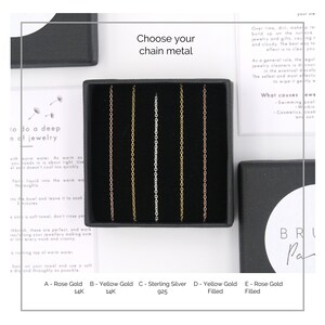 Delikatny naszyjnik z turkusem: wypełniony 14-karatowym złotem, perłami i koralikami Vermeil, styl warstwowy zdjęcie 7