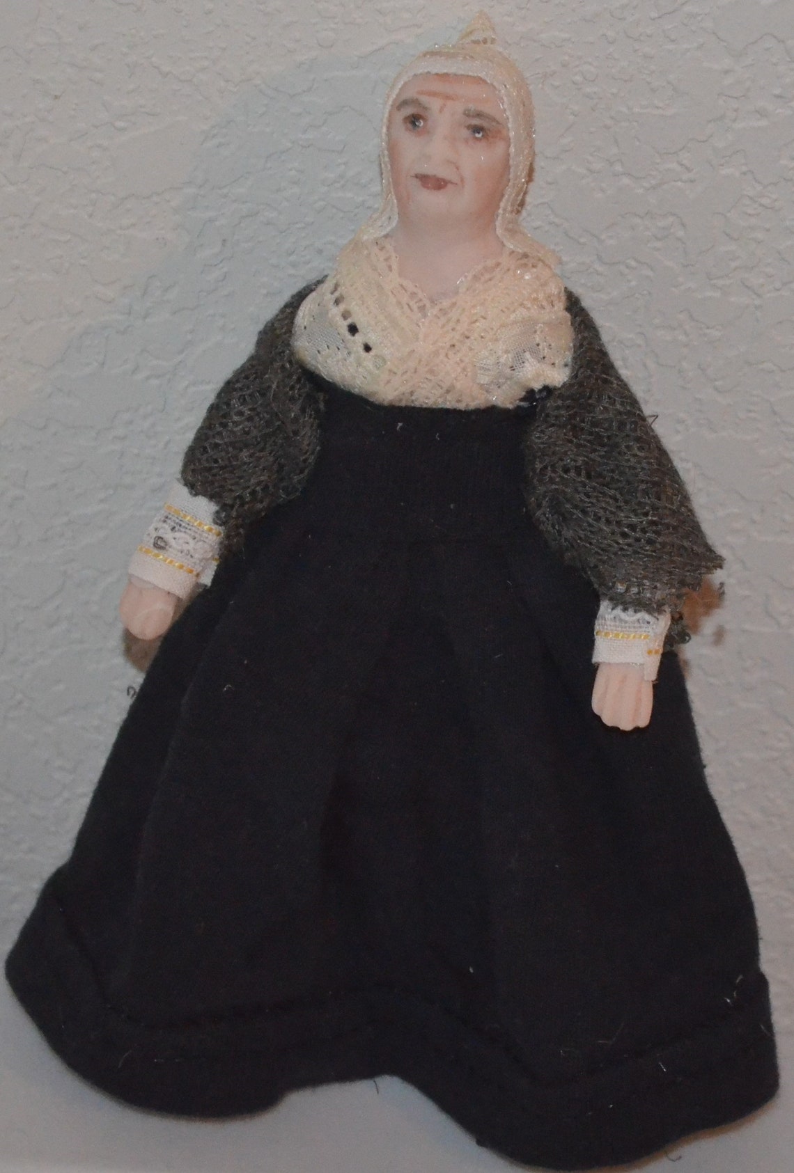 Dollhouse Doll Old World Grandma Dutch Victorian 1.12 Scale 6 - Etsy