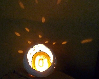 magic lantern "winter fairy tale" ceramic light object with agate slice