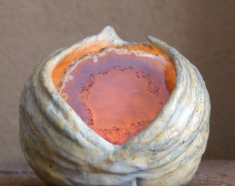magisches Windlicht "Achathöhle" Keramik Lichtobjekt mit wunderschöner Achatscheibe