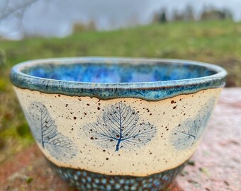 Breakfast bowl, Blue Ceramic bowl , Botanical Strawberry leaves, Handmade stoneware bowl, Kitchen decor, Rustic salad bowl