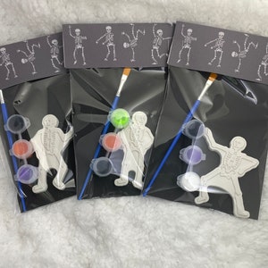 Halloween Party Favors, Halloween Paint Kit, Halloween Craft, Trick or Treat Favors, Halloween Paint Set, Halloween Classroom Favors