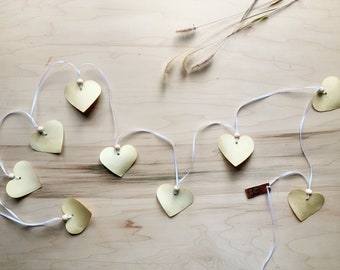 Heart wall decor heart garland Best friend gift, Weddings or Engagement Party. Eco-friendly garland made with plant dyed paper