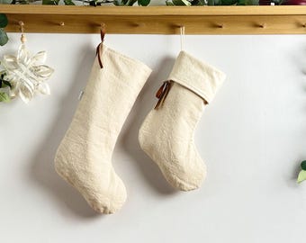 Skarpeta świąteczna z bawełny organicznej – barwiona roślinnie, z wymienną długością, ręcznie robiona w Kanadzie