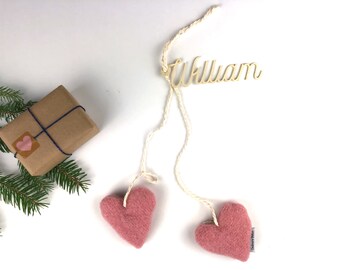 Custom name tag with hearts for your Valentine gifts . Personalized Gift Tags