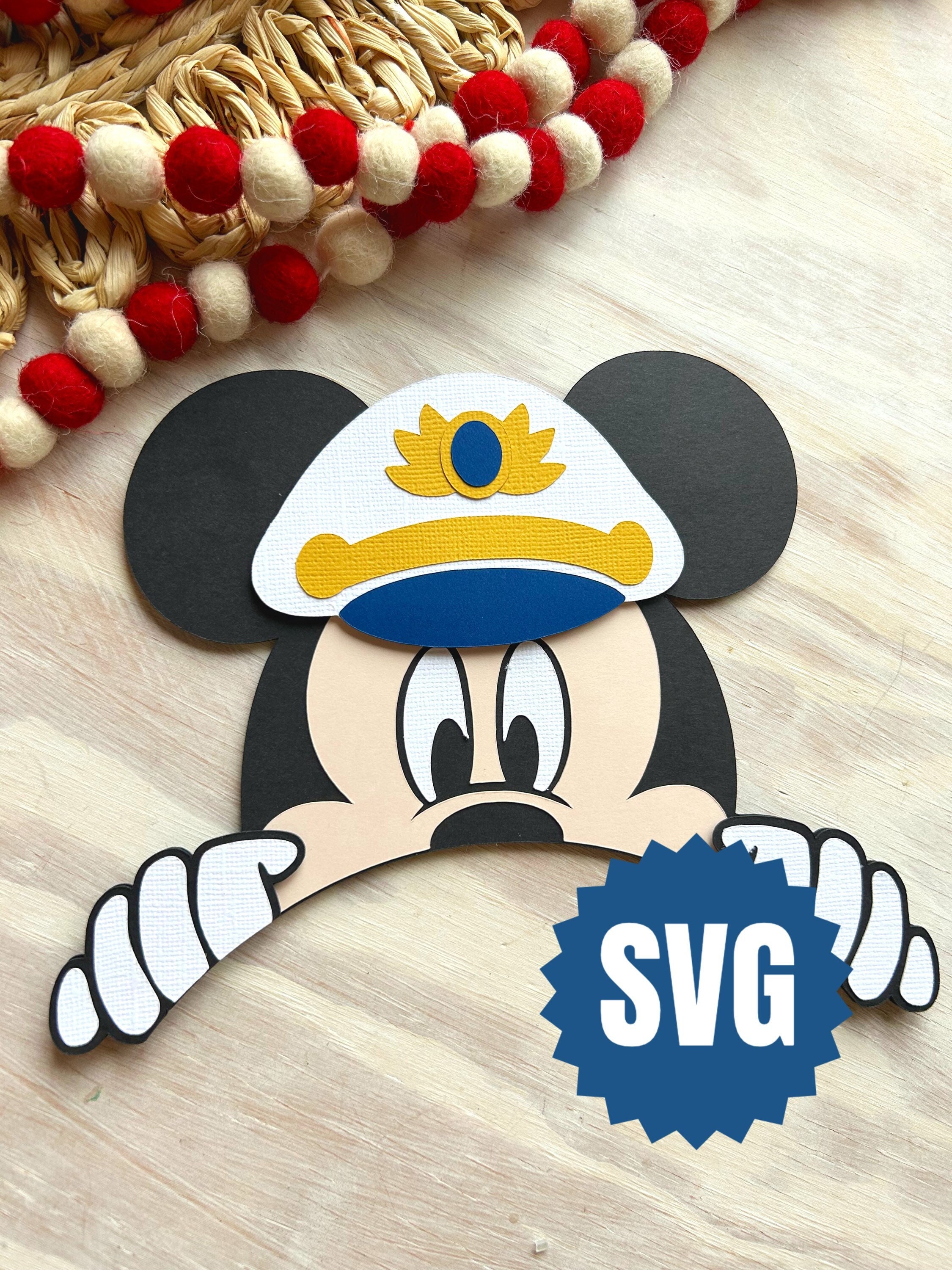 Weirdo スイングトップ　染み込みプリント　缶バッジ チャーリーマッカーシー Mickey Porthole SVG and PNG - Cruise Magnets - Cricut or