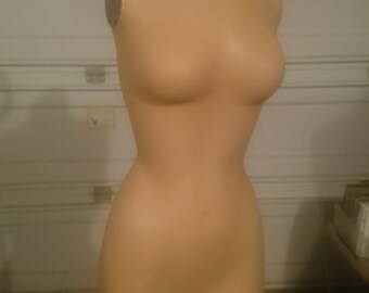 Decter Mannekin Company female Decter torso Mannequin dress form fiberglass adjustable chrome stand 1960s