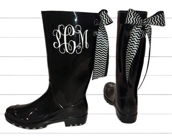 black rain boots with bow