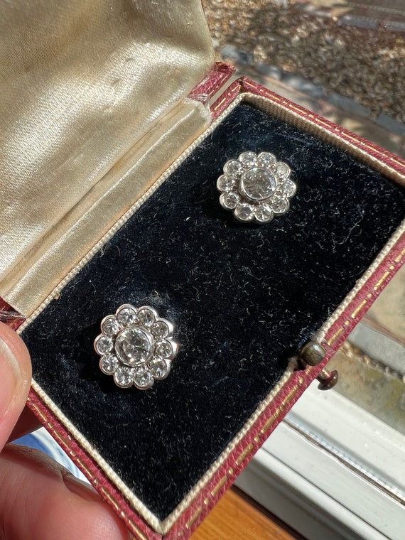 RESERVED Dont buy Art Deco diamond platinum daisy… - image 5