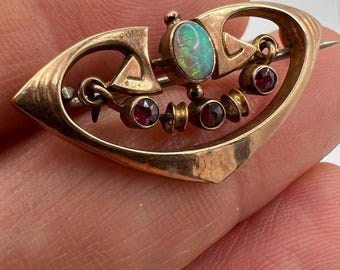 Lindo Jugendstil / Art Nouveau Ópalo Granate Broche Pin