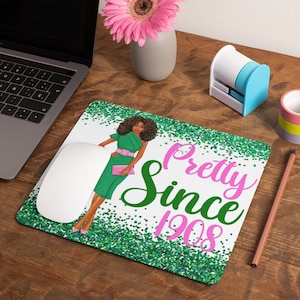 Sorority Mouse Pad, Sisterhood, HBCU Sorority, 1908, Pink und Grün, Bürobedarf