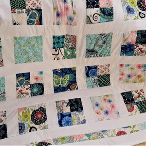 High quality unique patchwork quilt / quilt made of designer quality fabrics, lovingly color coordinated, finely stitched image 9