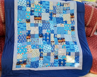 High quality unique patchwork quilt / quilt made of designer quality fabrics, lovingly color coordinated, finely stitched