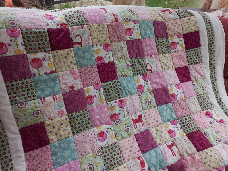 High quality unique quilt with cats / quilt made of designer quality fabrics, lovingly color coordinated, finely stitched image 9