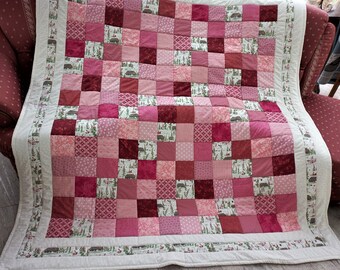 High quality unique quilt with cats / quilt made of designer quality fabrics, lovingly color coordinated, finely stitched