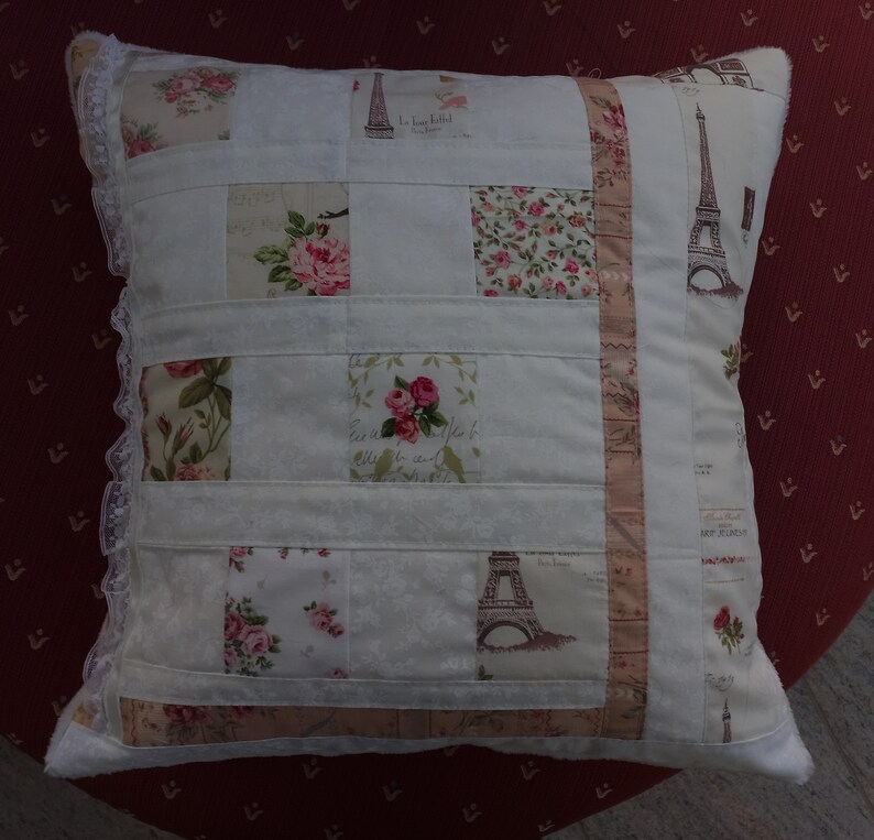 NewHigh-quality unique patchwork cushion cover made of designer quality fabrics, lovingly coordinated in color, finely quilted image 2