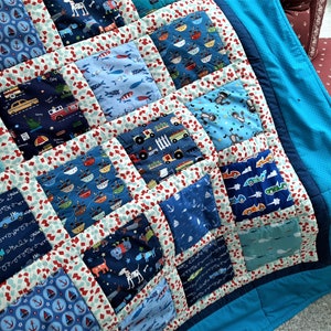 High quality unique quilt/patchwork quilt with funny motifs, made of designer quality fabrics, lovingly color coordinated, finely stitched image 6