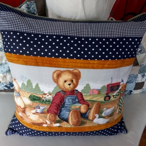 High-quality, unique patchwork cushion cover made from designer quality fabrics, lovingly coordinated in color, finely quilted image 2