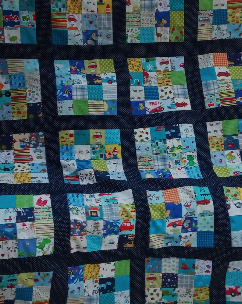 Neu In Bearbeitung Kuschelige Unikat Patchworkdecke / Quilt aus Designer Qualitätsstoffen, farblich liebevoll abgestimmt, fein abgesteppt Bild 9