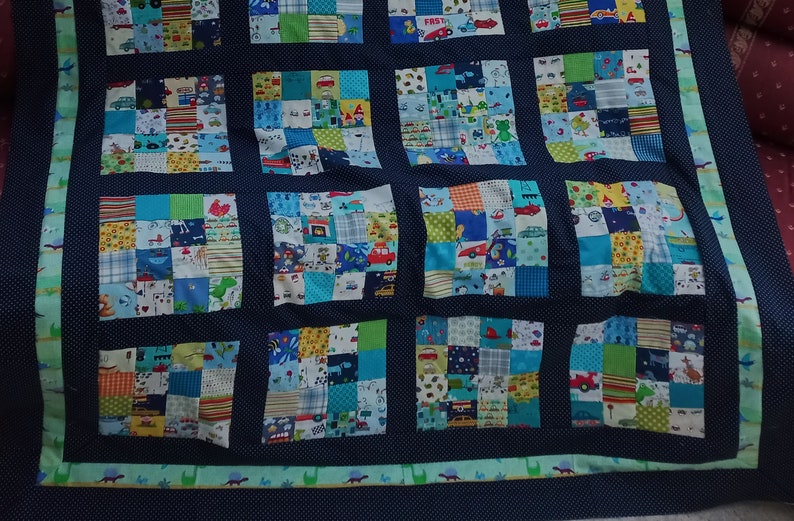 Neu In Bearbeitung Kuschelige Unikat Patchworkdecke / Quilt aus Designer Qualitätsstoffen, farblich liebevoll abgestimmt, fein abgesteppt Bild 6