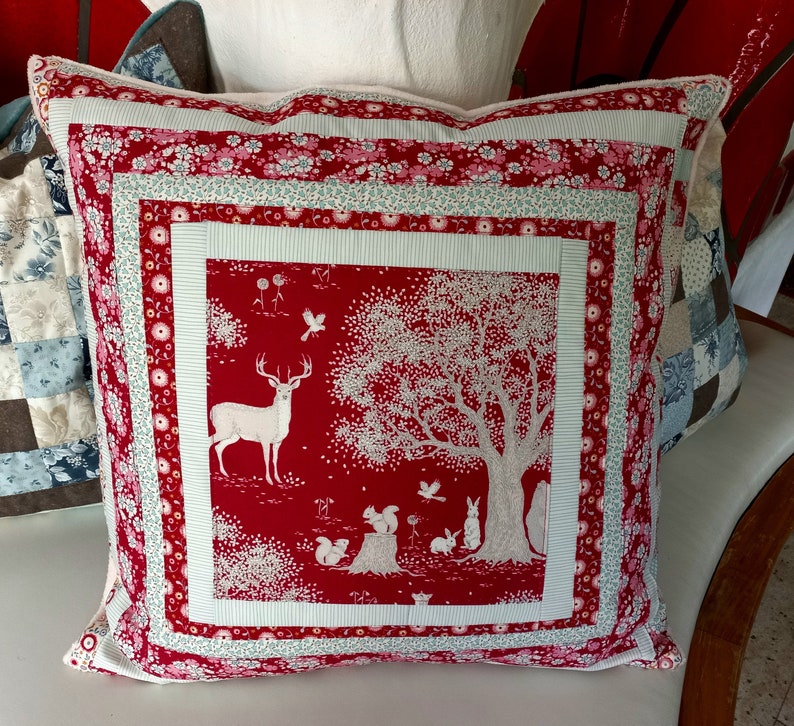 High-quality, unique patchwork cushion cover made from designer quality fabrics, lovingly coordinated in color, finely quilted image 2