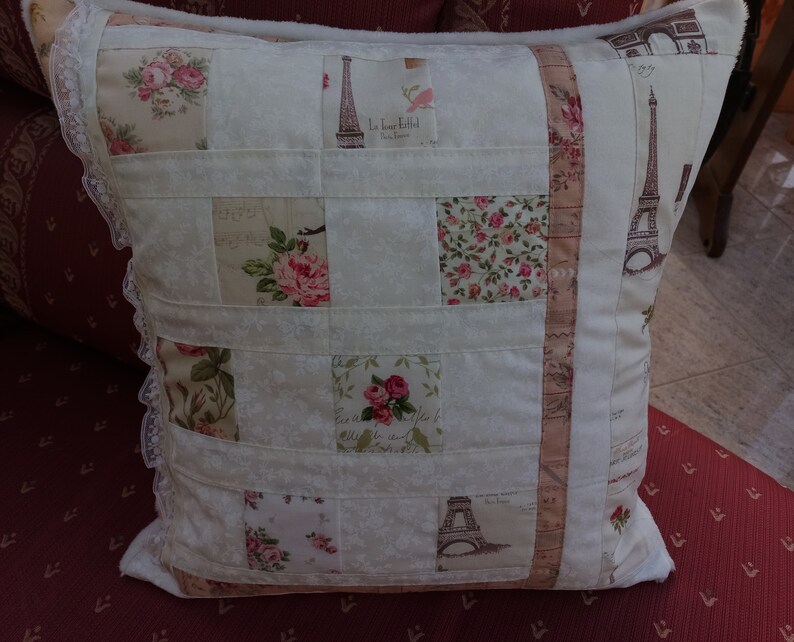 NewHigh-quality unique patchwork cushion cover made of designer quality fabrics, lovingly coordinated in color, finely quilted image 1