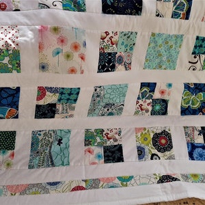 High quality unique patchwork quilt / quilt made of designer quality fabrics, lovingly color coordinated, finely stitched image 7