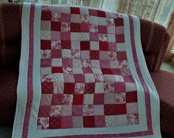 High quality unique patchwork quilt / quilt made of designer quality fabrics, lovingly color coordinated, finely stitched