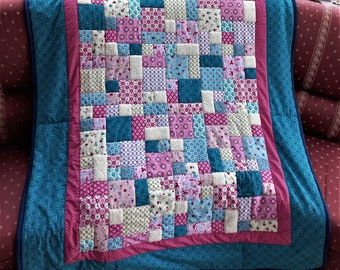 Designer High quality unique patchwork quilt / quilt made of designer quality fabrics, lovingly color coordinated, finely stitched