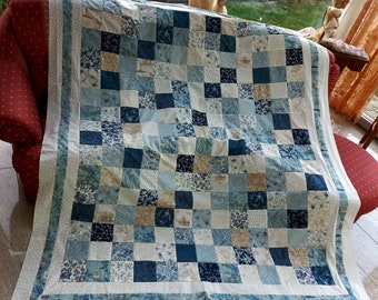 Elaborate high-quality unique patchwork quilt made of designer quality fabrics, lovingly color-coordinated, finely quilted