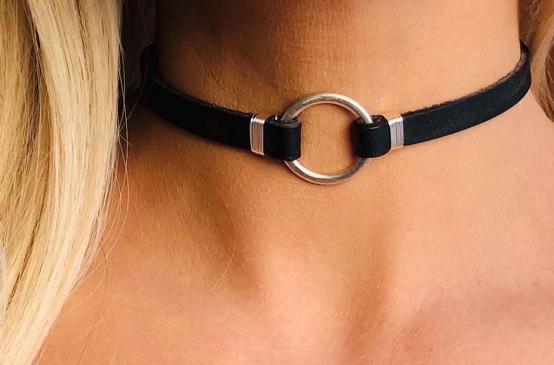 O-ring Choker Necklace, Leather Choker Necklace, Silver Ring O-ring Choker Necklace, Leather Choker Necklace, Silver Ring