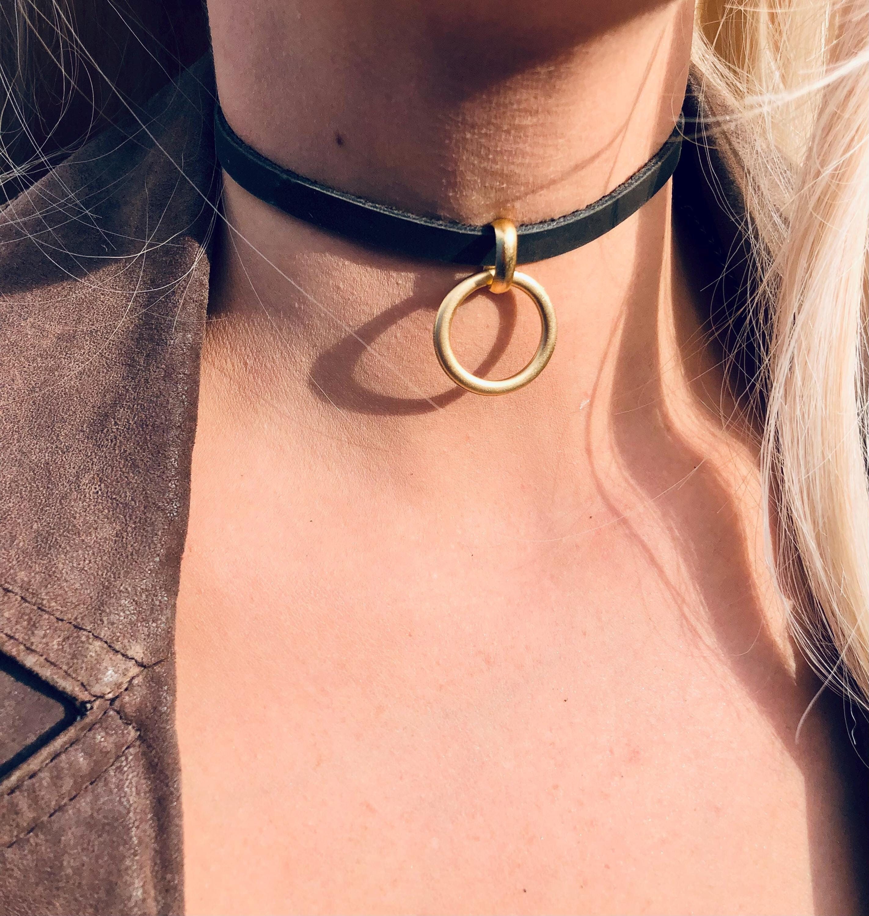 O Ring Pendant - Etsy Canada