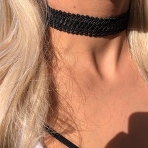 Czarna gotycka skóra, alternatywny grunge mody, skórzany naszyjnik choker czarny naszyjnik choker, tatuaż choker, gotycki choker