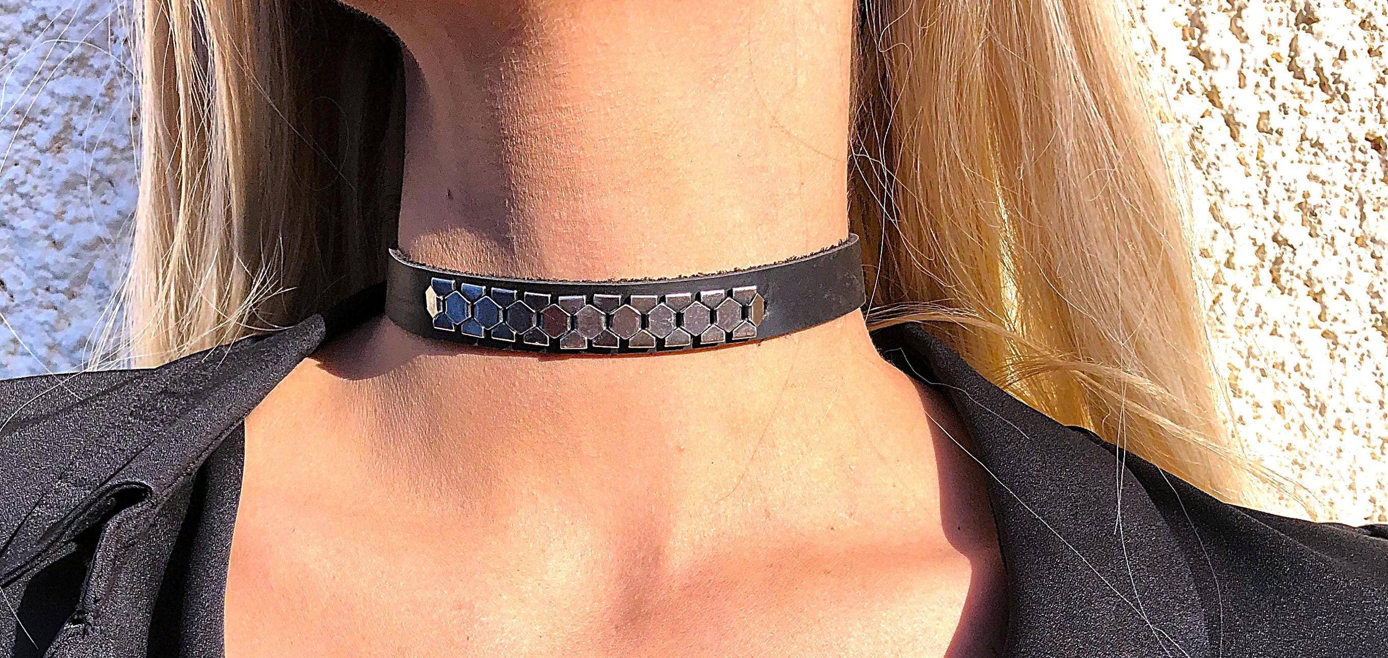 here's CETACEA LEATHER CHOKER NECKLACE