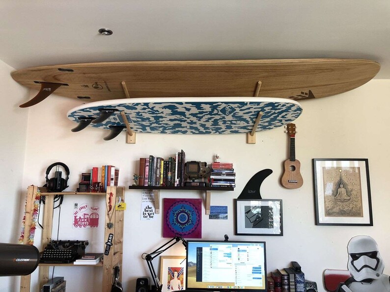 VEVOR Surfbrett Wandhalterung Aus Holz - Verstellbarer Board Rack Für Bis Zu 32 Kg