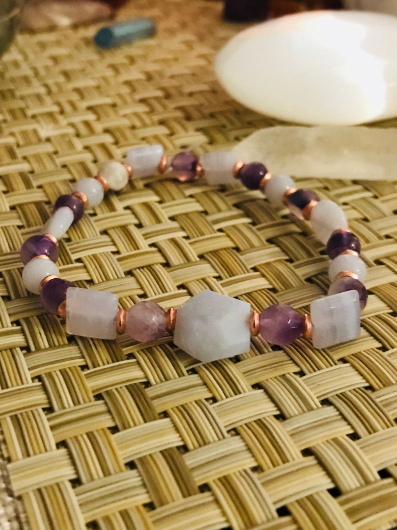 Calming , peace , cooling , tranquility , helps stress, strain, irritability, amethyst, blue lace agate image 4