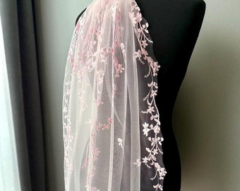 Velo da sposa con ricami floreali rosa chiaro, Velo floreale rosa, Velo da sposa rosa antico pastello, Velo con fiori di campo, Velo da sposa con fiori rosa cipria